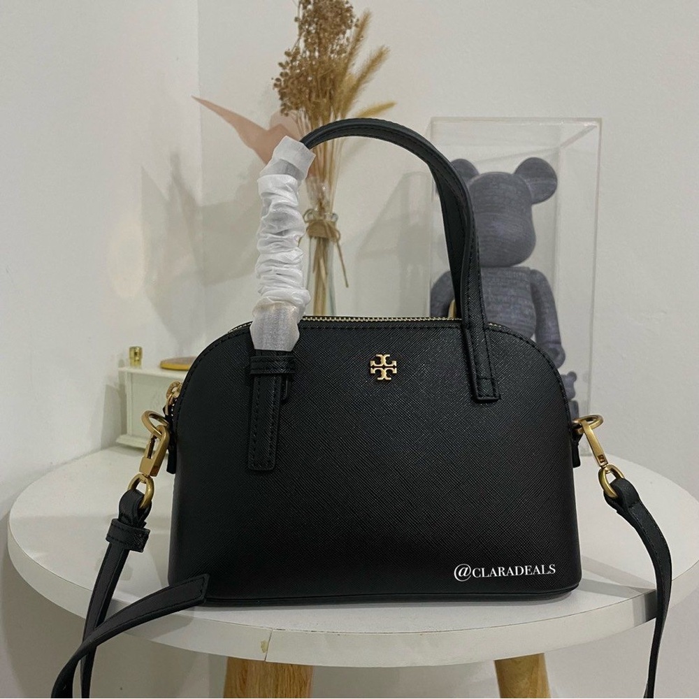 Tory Burch Emerson bag , brand new with box and dust bag